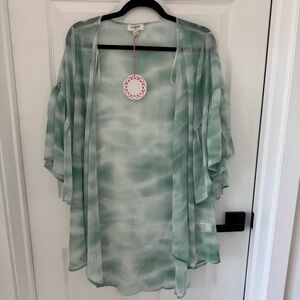 Umgee NWT Flowy Cover Up Kimono